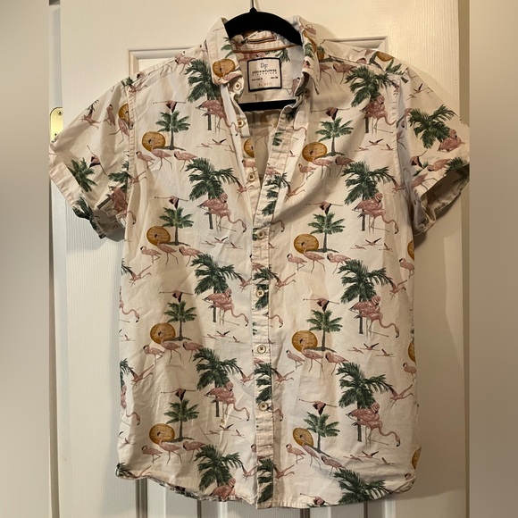 Denim & Flower Flamingo Short Sleeve Button Down - Picture 1 of 6